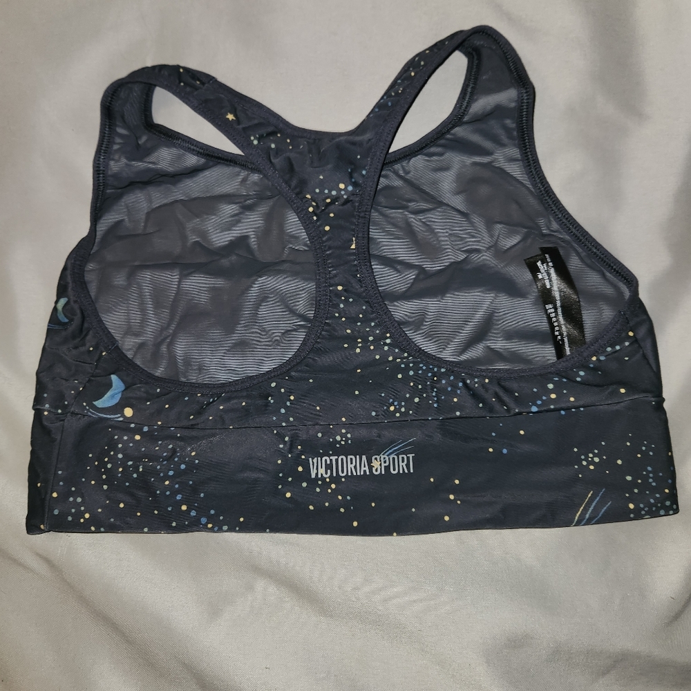 ๐2 for $25๐ Victoria Sport Bra - Picture 2 of 2